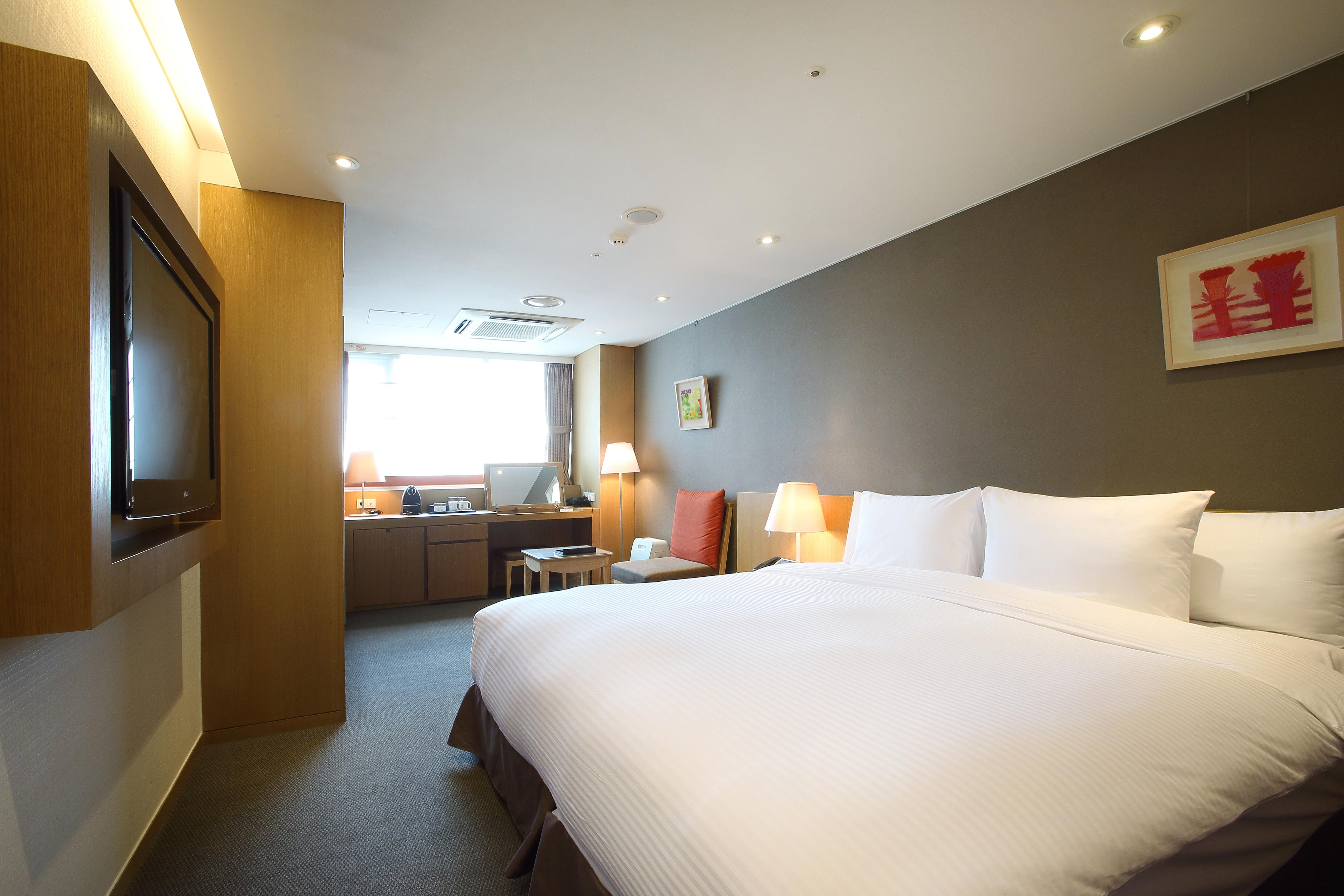 Hotel Pj Myeongdong Seul